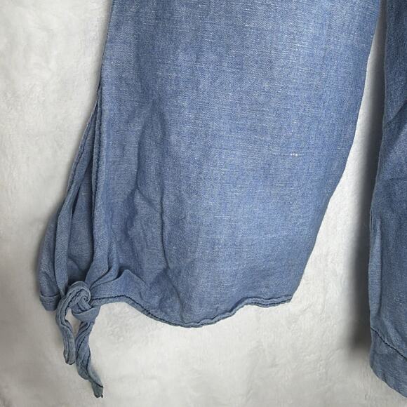 Free People Show Some Shoulder Top Chambray Blue Denim Tie Sleeves Size Small - Picture 3 of 13